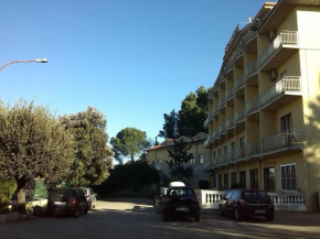 Hotels in Spezzano Albanese